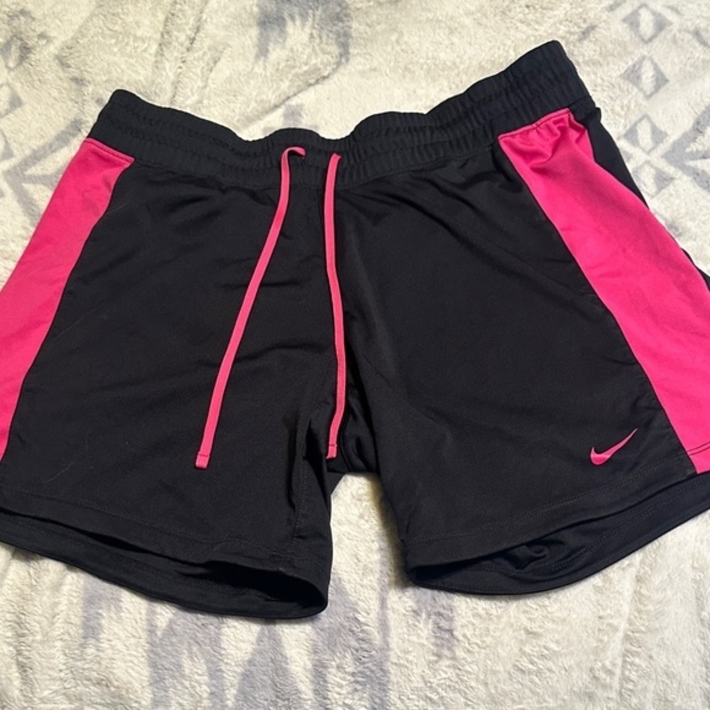 Nike Women's Athletic Shorts in Black and Pink